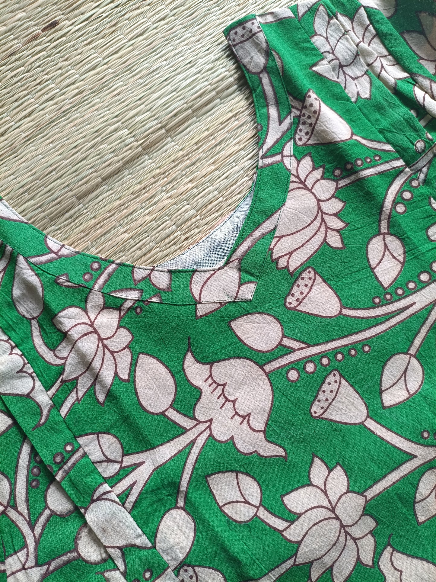 Block printed kalamkari cotton Maternity 2 pc chudidhar set [ Top with double side zip, and dupatta - Dark Green Flower
