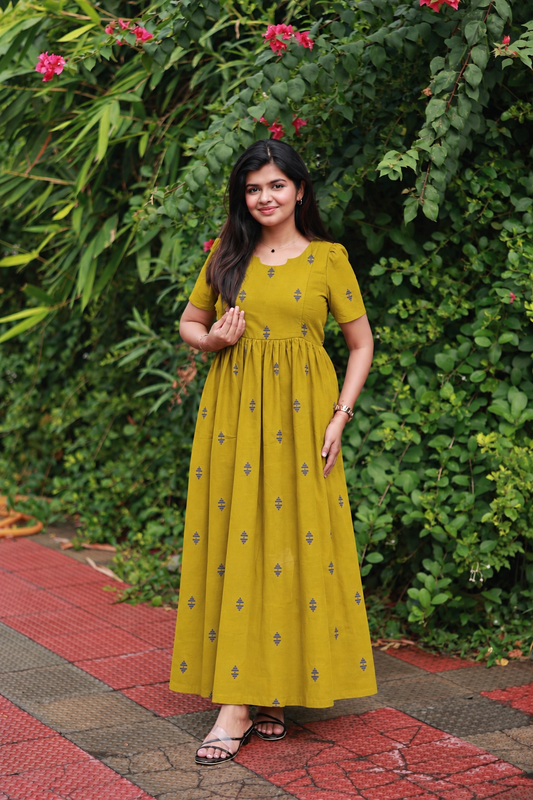 Handloom Cotton Maternity Feeding Gown / maxi / Double side zip - mustard and purple butta