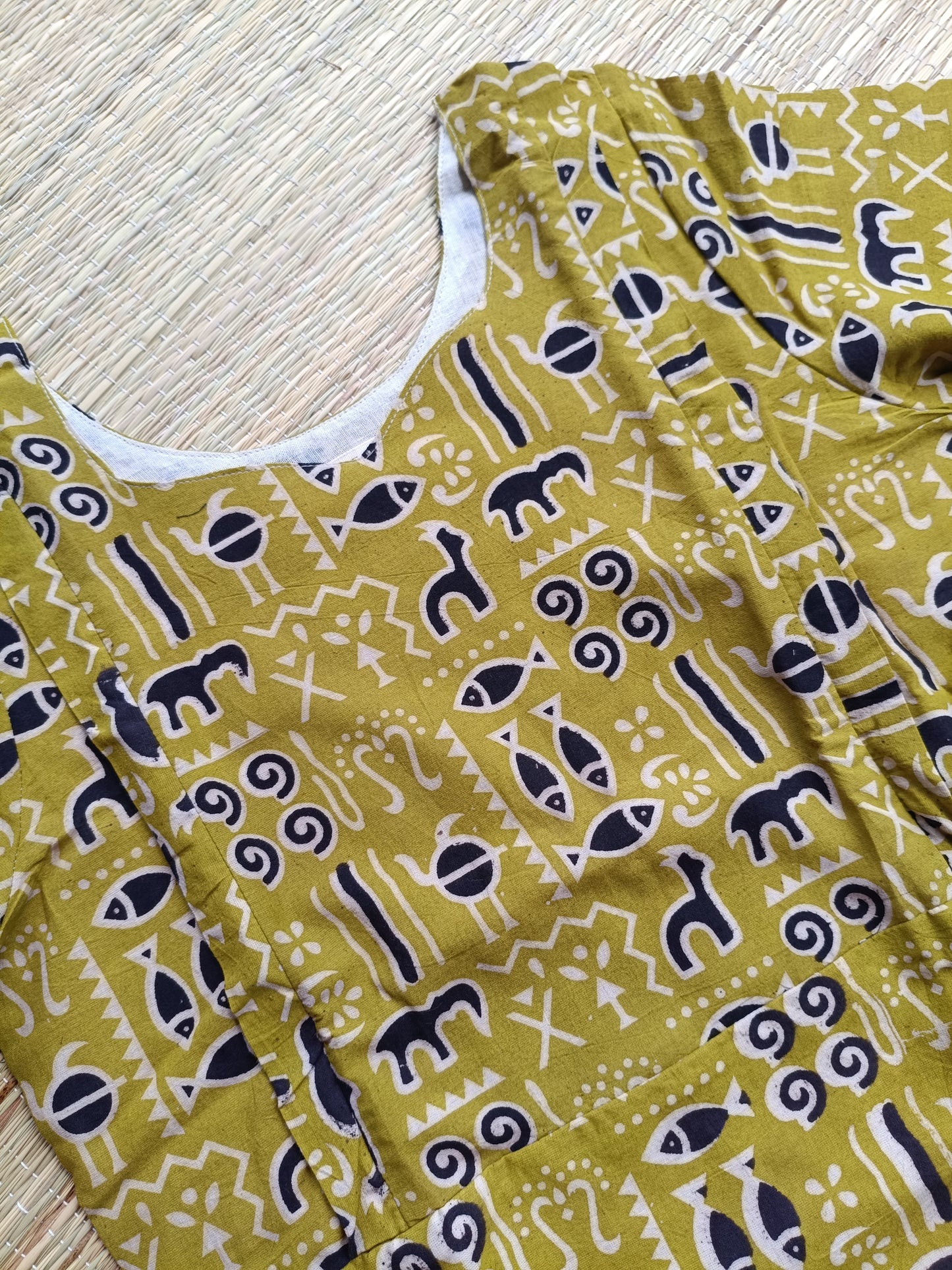 Block printed kalamkari cotton Maternity 2 pc chudidhar set [ Top with double side zip, and dupatta - Green fish