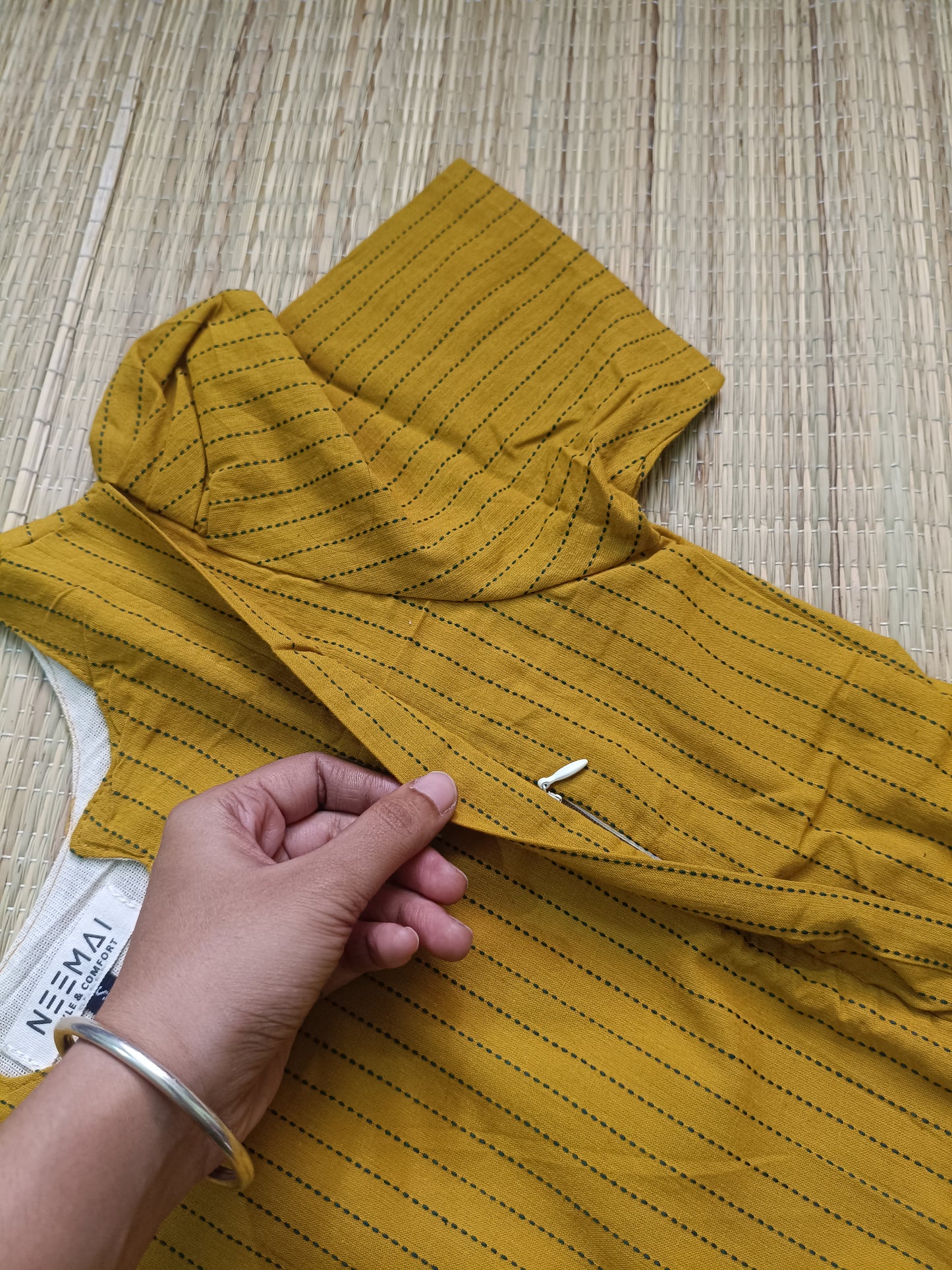 Prewashed Handloom Cotton Maternity Feeding Gown/Maxi /Double Side Zip- yellow line