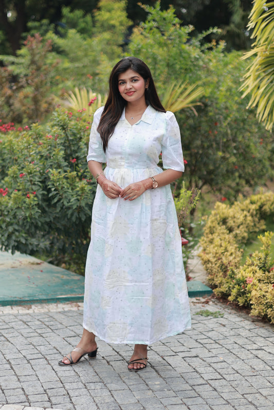 Premium Muslin - Feeding/ Maternity Maxi/Gown - Cotton lining with Center zip -Collar Star and moon white