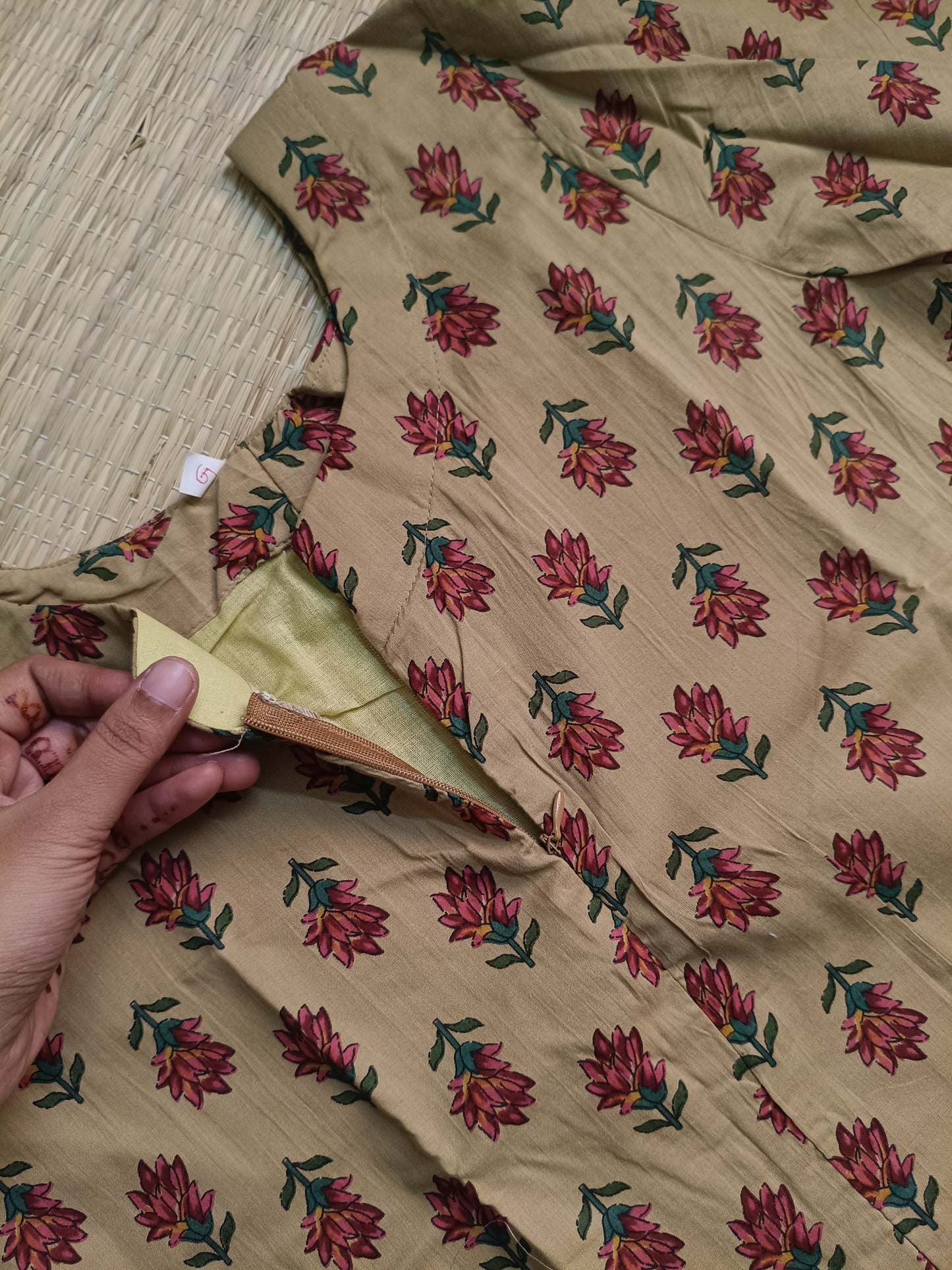 Kalamkari Cotton  A line Maternity Feeding Kurti /Center Zip(Dress length 45 inches)- Mini flowers