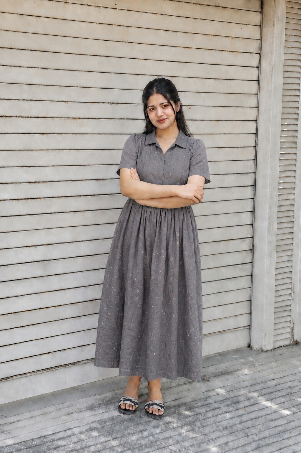 Premium Muslin - Feeding/ Maternity Maxi/Gown - Cotton lining /Center zip -Collar Grey with pink flower