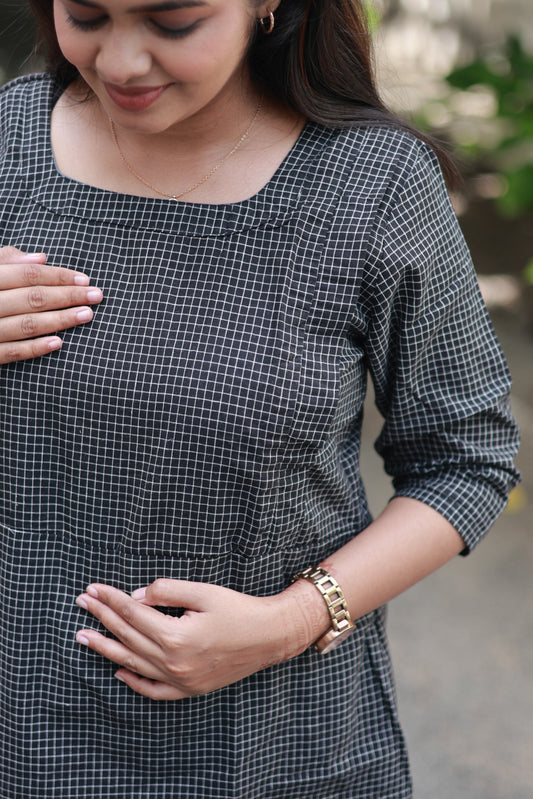 Prewashed pure Cotton checks / Maternity 2 pc Coordset [ Top with double side zip, and Pant] - Small checks Black