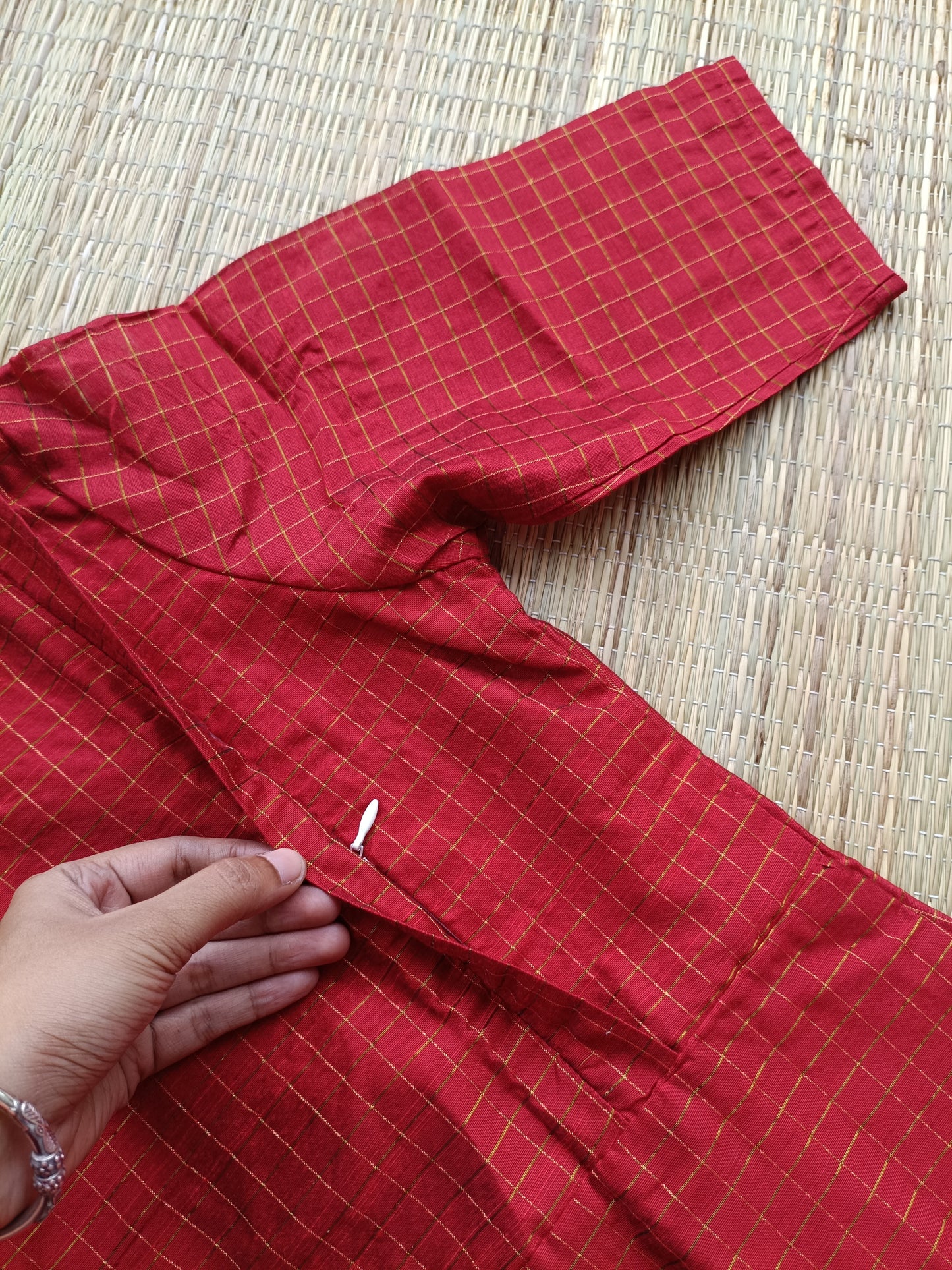 Raw Silk Maternity 2 Pc Chudidhar Set – Red checks/Double side Zip Side Open Top + Dupatta)