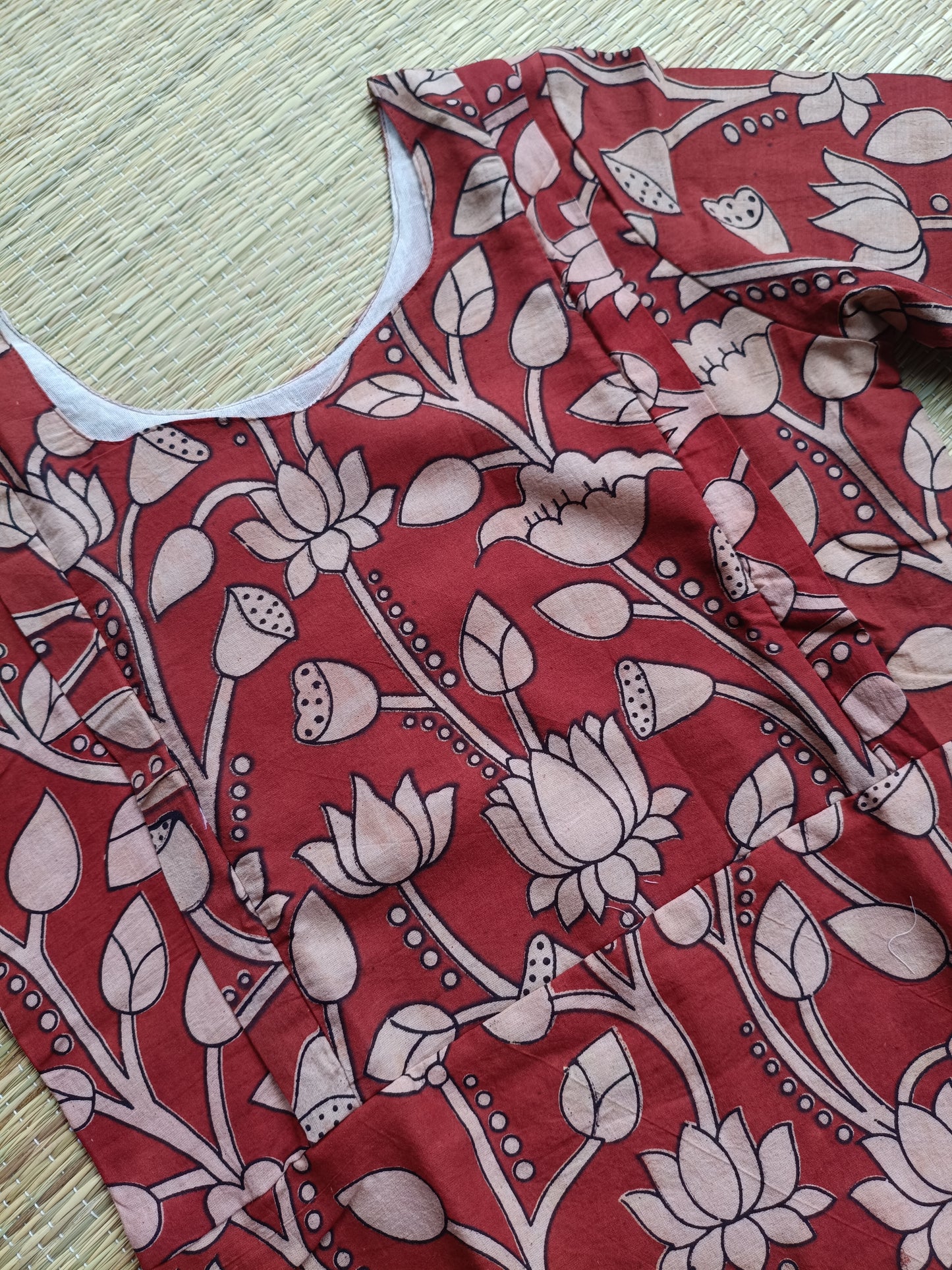 Block printed kalamkari cotton Maternity 2 pc chudidhar set [ Top with double side zip, and dupatta - Red flower